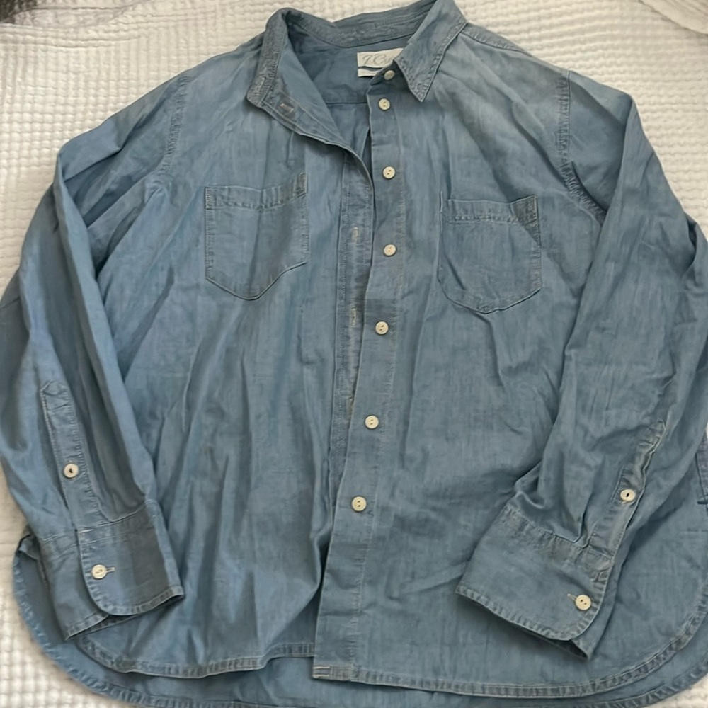 Women’s J. Crew Chambray Button Down Long-Sleeve